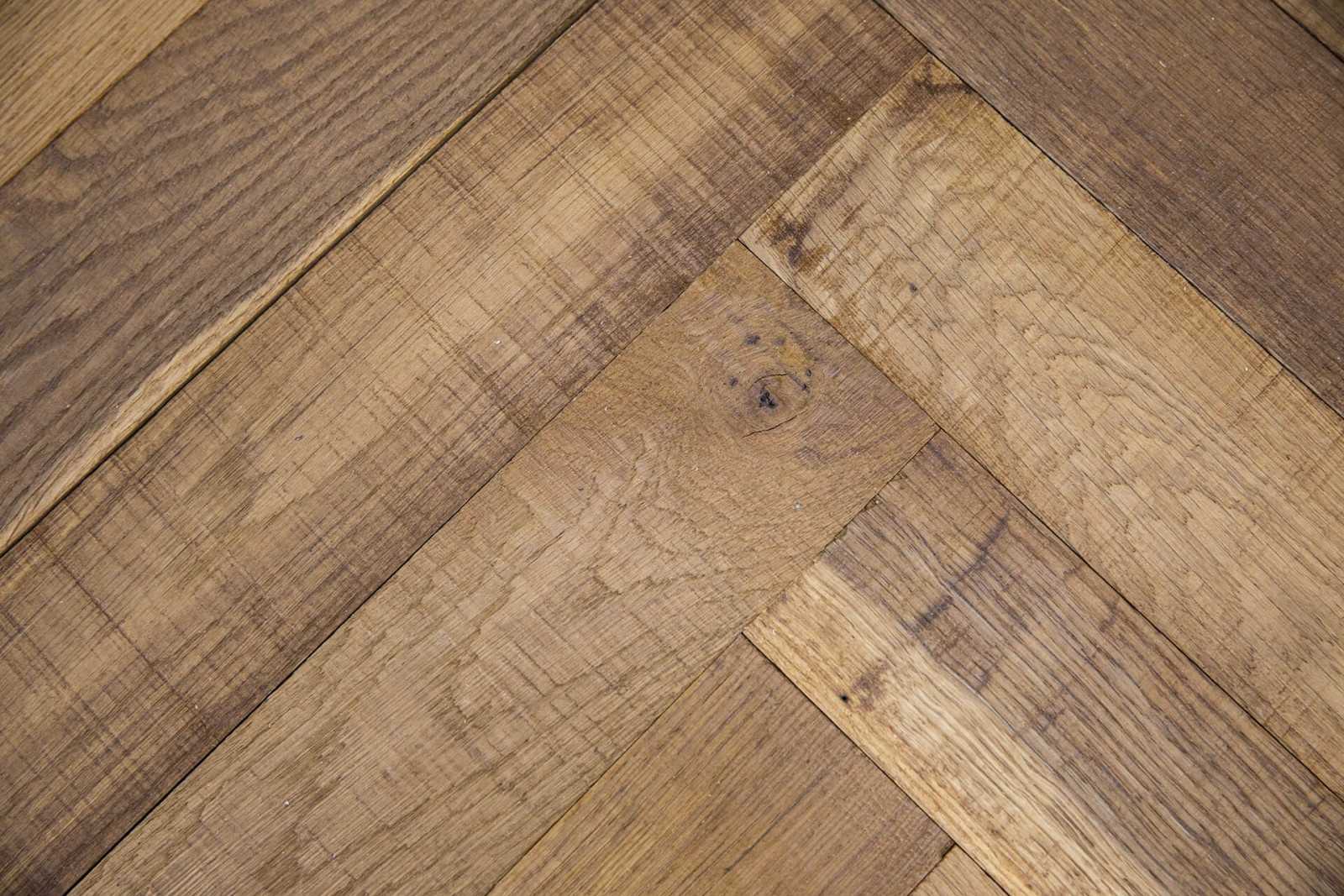 SMOKED OILED ECOLOGICAL HERRINGBONE - Image 10