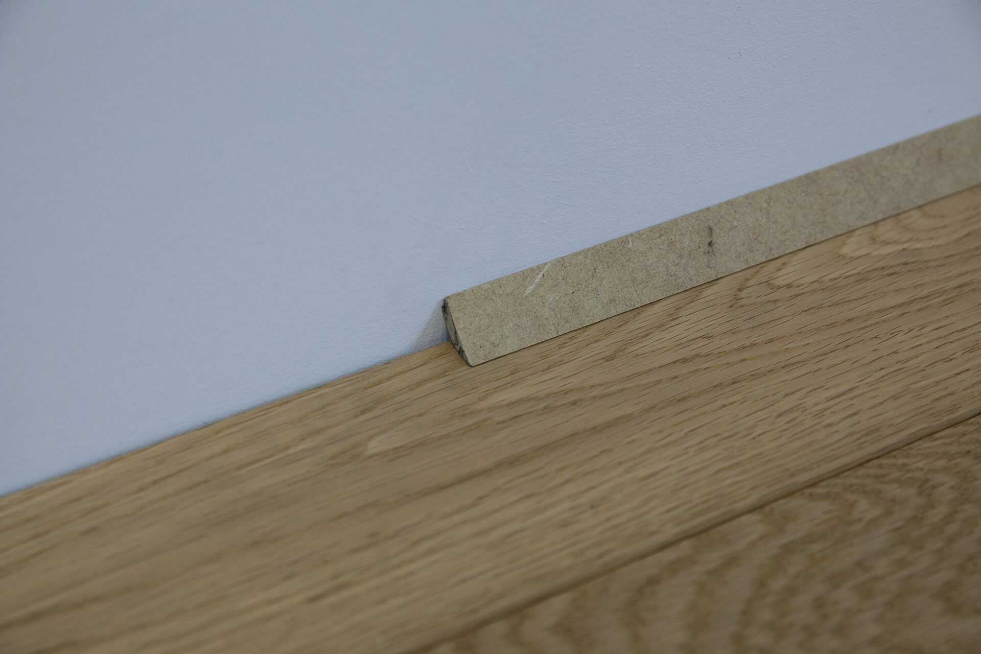CONTRE-PLINTHE - MDF BRUT - Image 1