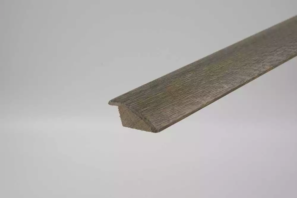 Barre de Seuil De Rattrapage Gris Antic, finition parquet sur DecoPlus Parquet