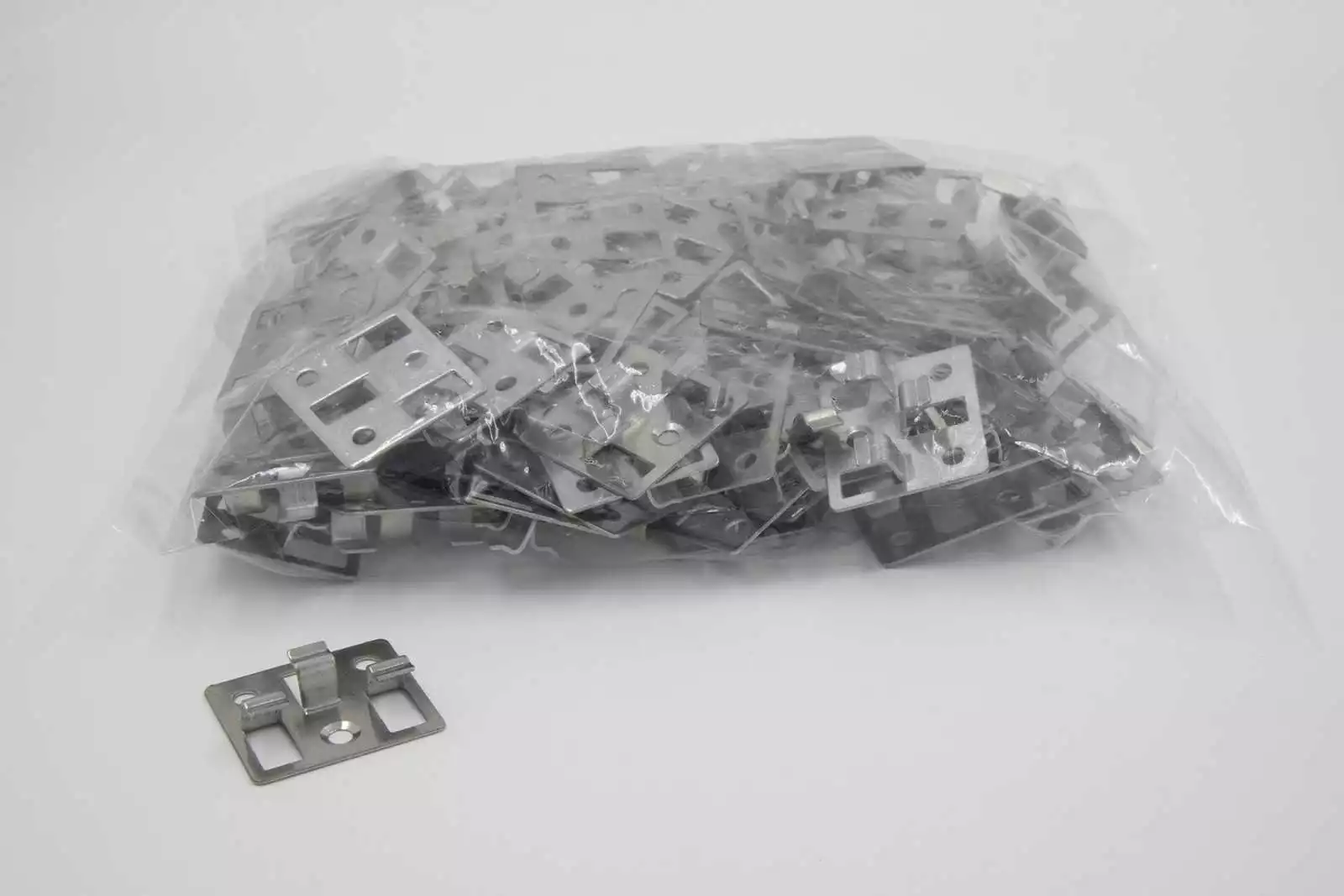 METAL DECKING CLIPS - Image 2