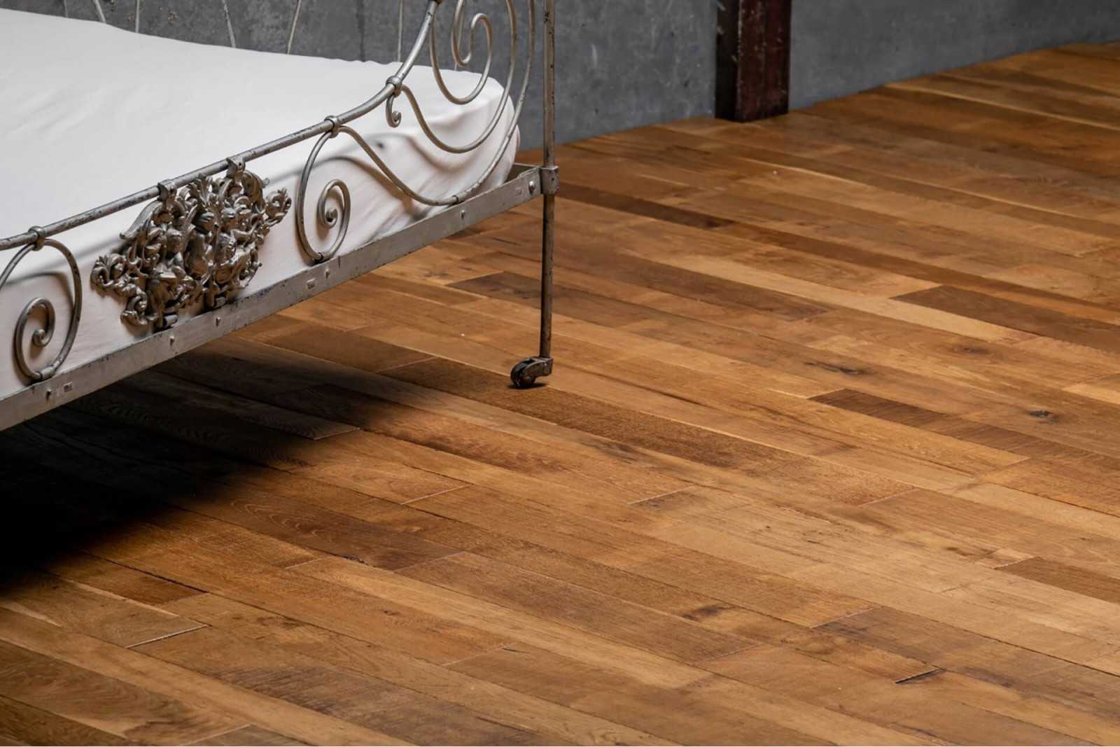 OILED ECOLOGICAL OAK