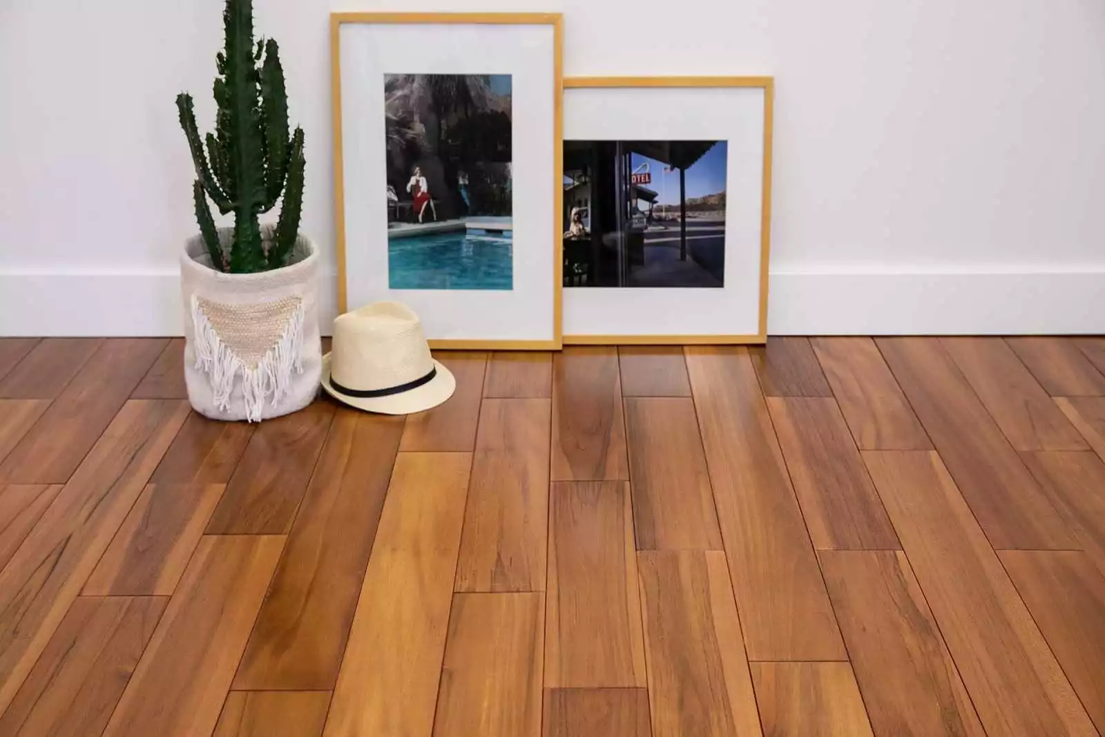 parquet massif en bois exotique Teck Select Vernis 12