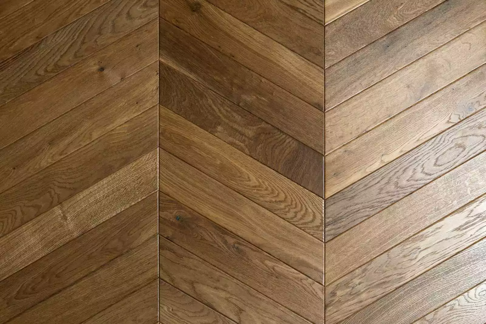HERITAGE CHEVRON - Image 2