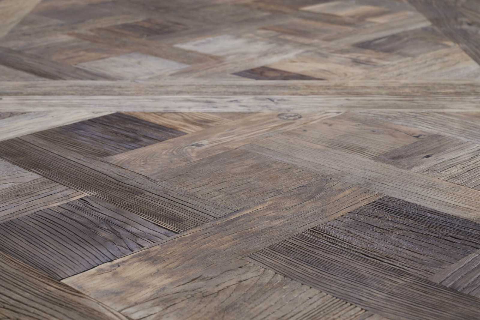 RECYCLED CENTENARY ELM VERSAILLES TILES - Image 6