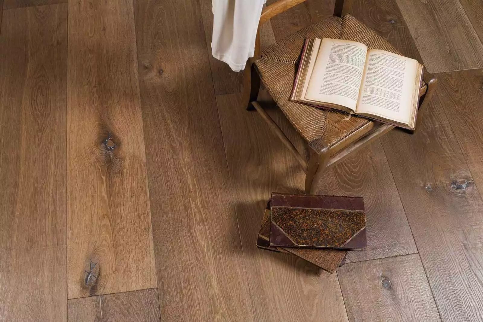 Parquet contrecollé chêne Hazelnut XXL, parquet pas cher