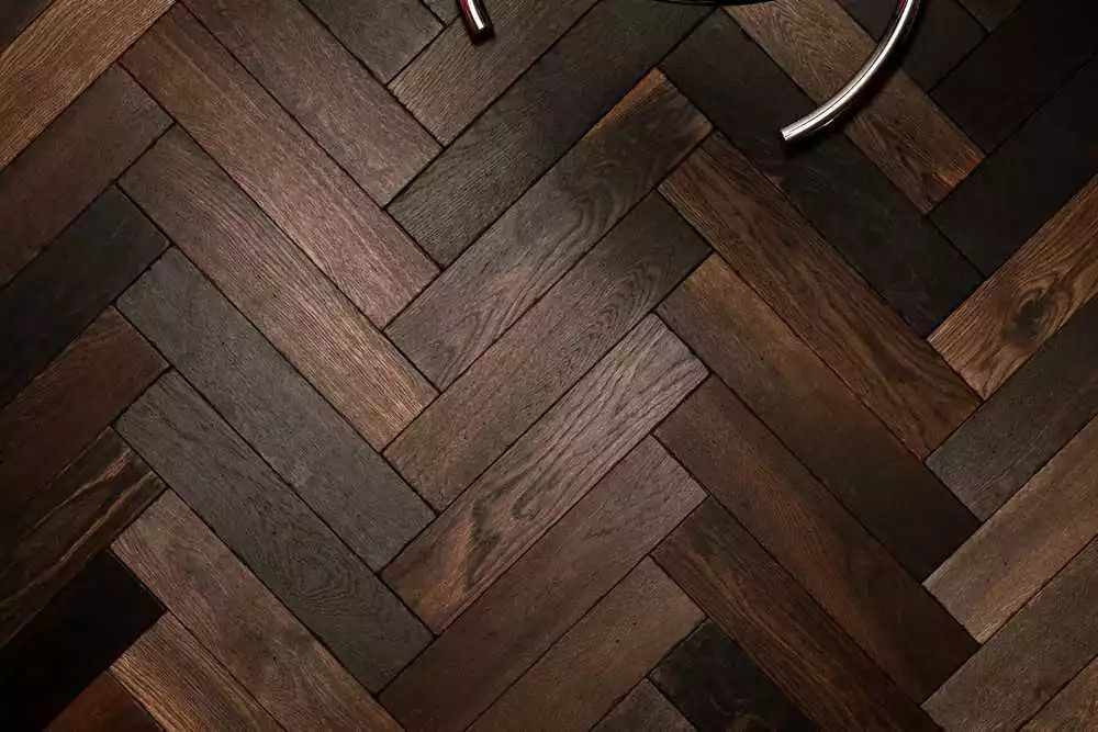 Parquet contrecollé chêne Baton Rompu espresso black label