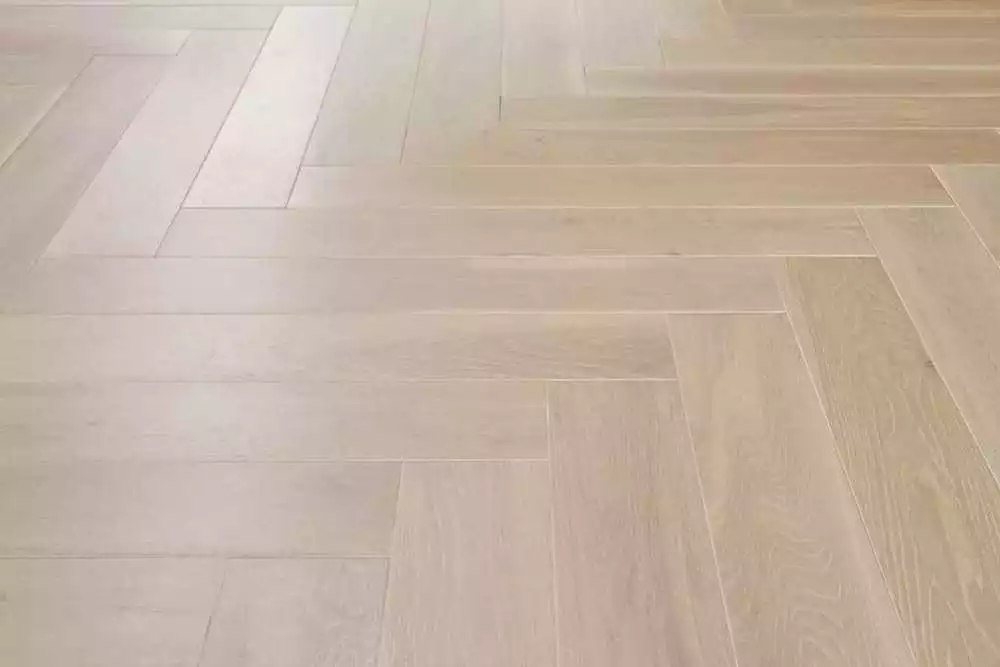 Baton Rompu Selection Sable VERNIS, parquet contrecollé pas cher