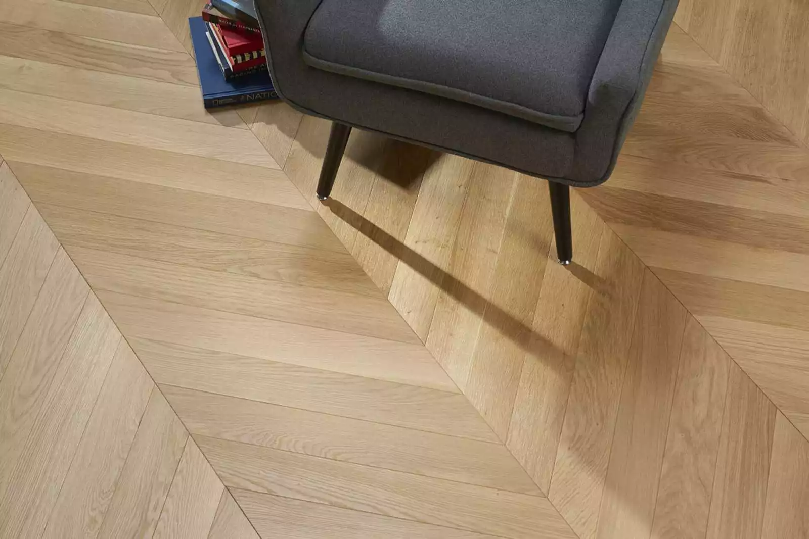 parquet en chene massif Point De Hongrie Nobless vernis naturel