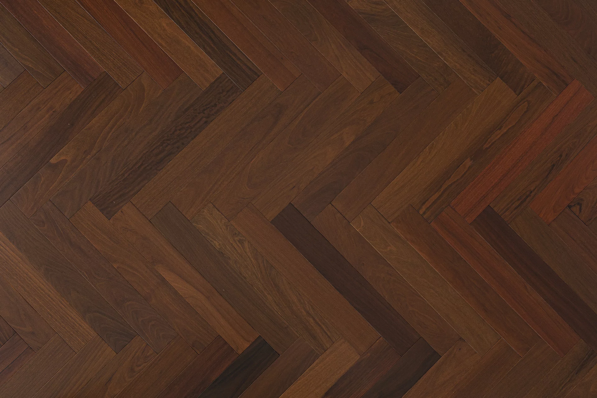 SELECT IPÉ HERRINGBONE - Image 4