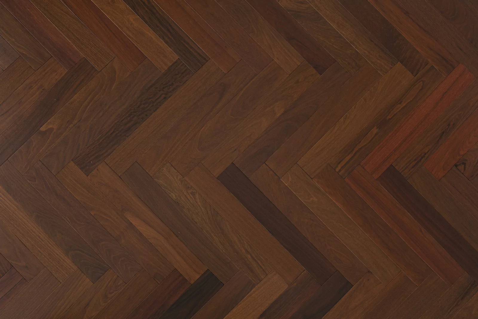 SELECT IPÉ HERRINGBONE - Image 4